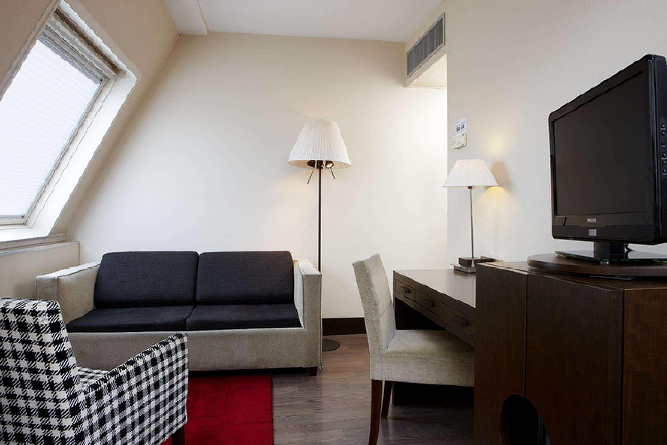 מלון Saint-Gilles Nh Brussels Louise מראה חיצוני תמונה